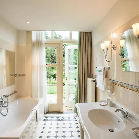 Hotel Kasteel Engelenburg 4*