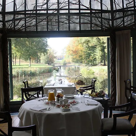 Kasteel Engelenburg Szálloda